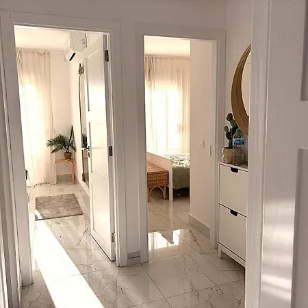 Apartment Luxury 3-bdr Families & Friends Ocean View Puerto de Santiago (Tenerife)