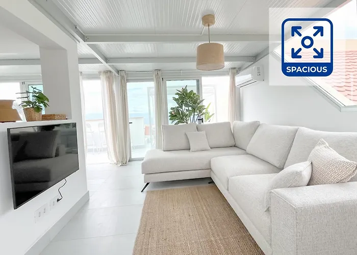 Luxury 3-bdr Families & Friends Ocean View Daire