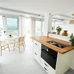 Luxury 3-bdr Families & Friends Ocean View Apartament *