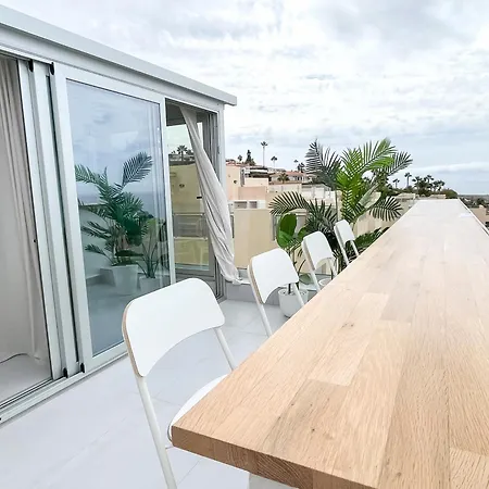 Luxury 3-bdr Families & Friends Ocean View דירה